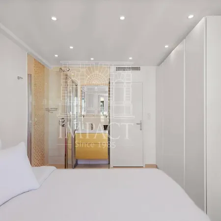 Ref 2019 - For Rent Center Appartement