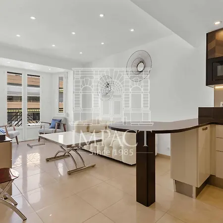 Ref 2019 - For Rent Center * Cannes